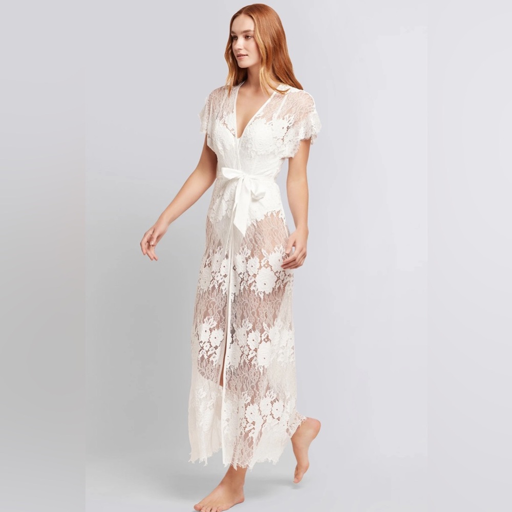 Elegant Lace White Robe